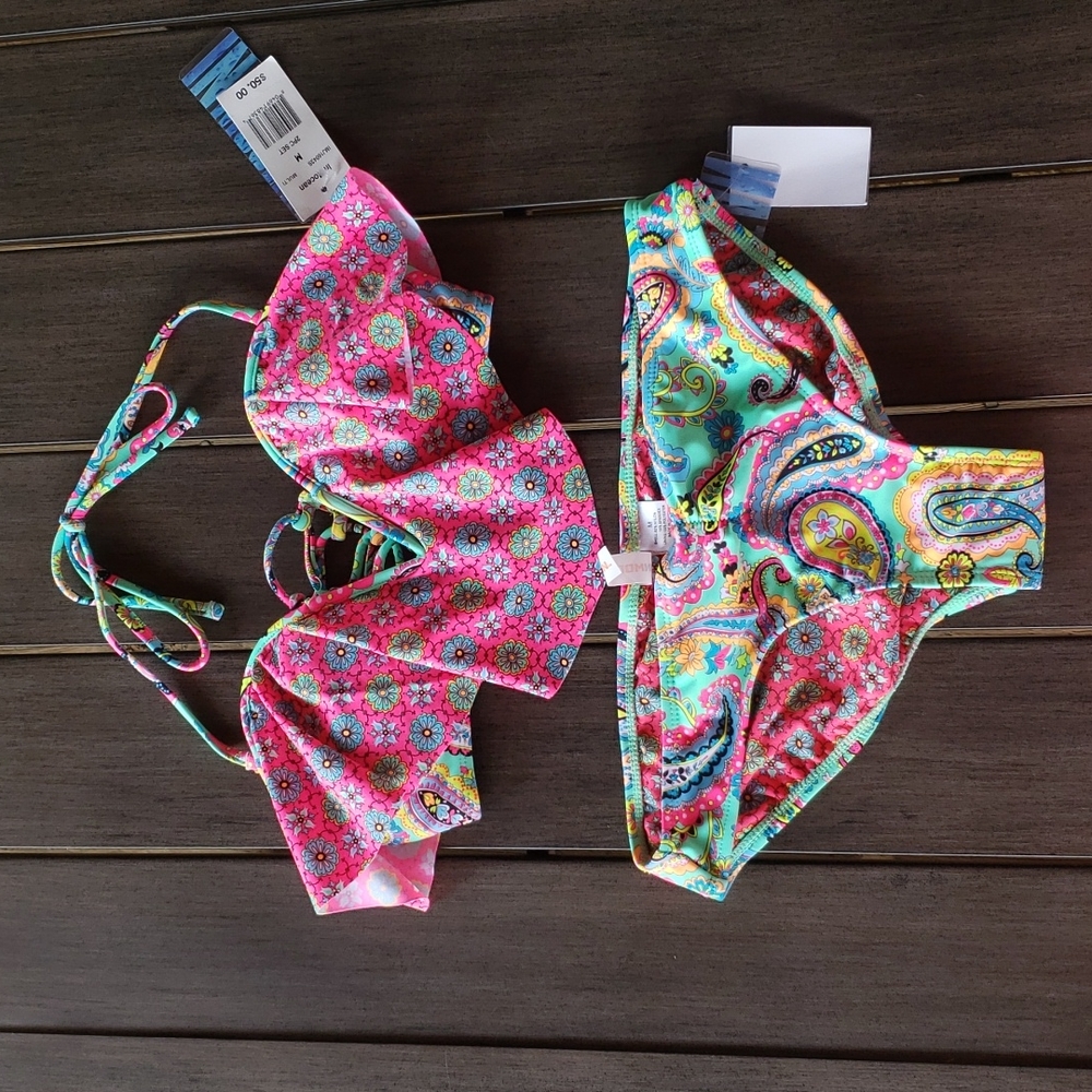 Super cute bikini Size Medium